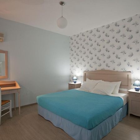 Valente Perlia Rooms Poros Town Eksteriør billede