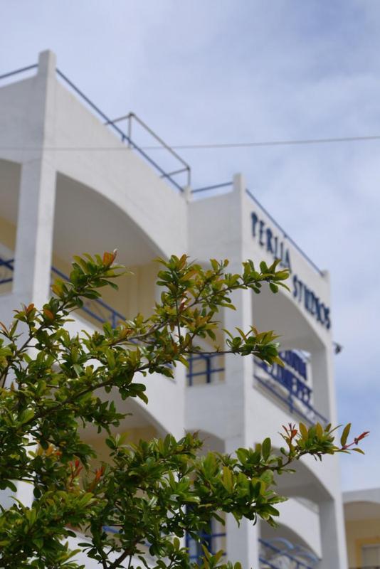 Valente Perlia Rooms Poros Town Eksteriør billede