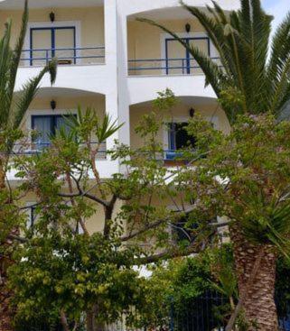 Valente Perlia Rooms Poros Town Eksteriør billede