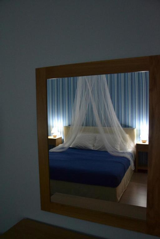 Valente Perlia Rooms Poros Town Eksteriør billede
